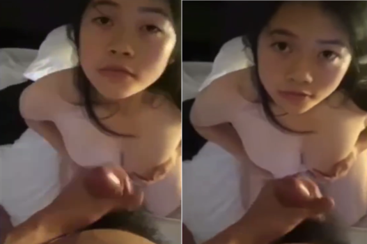 Gần gũi với nữ thực tập sinh nóng bỏng trong những ngày đầu ở công ty