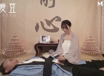 Thánh nữ phượng hoàng phản bội với anh cao to